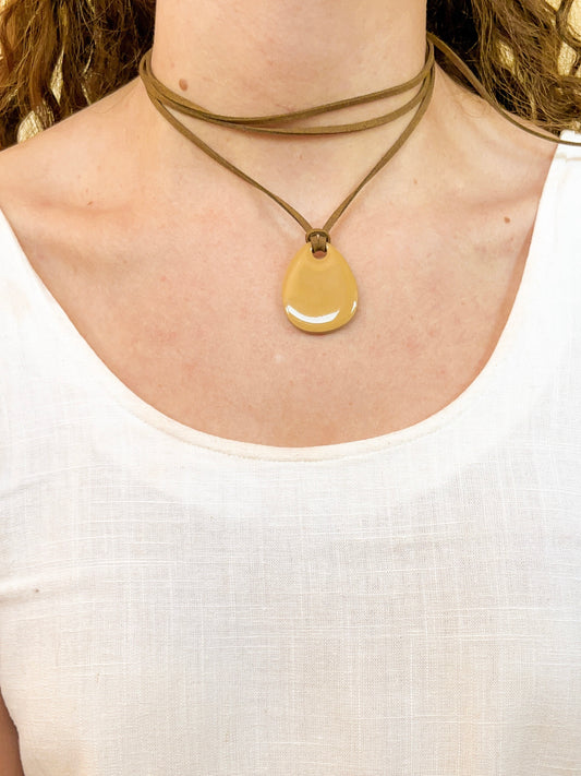 Collar Círculo Latte