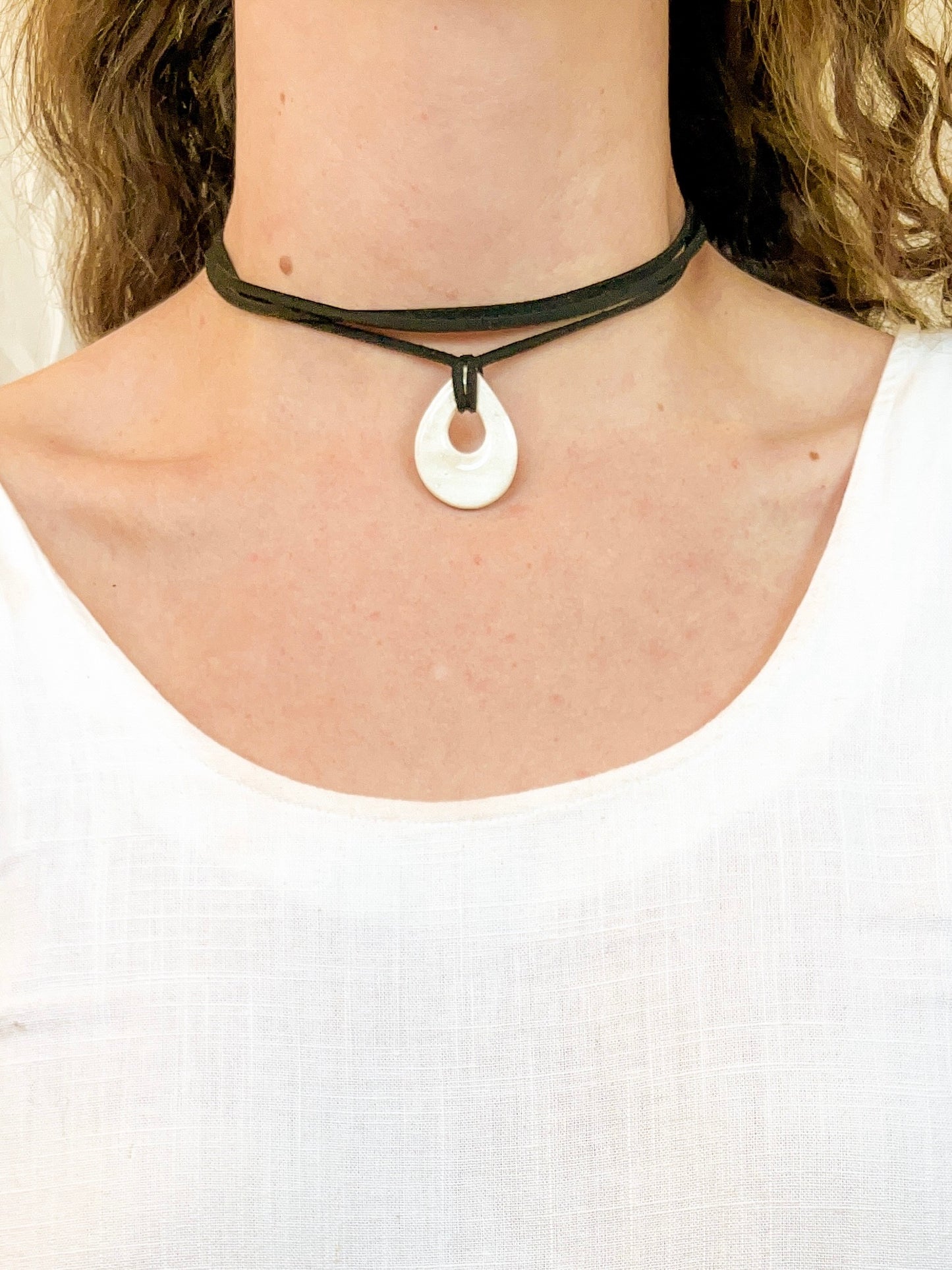 Collar Gota Blanca